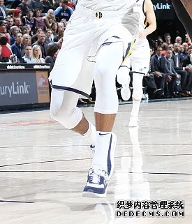 NBA12月13号球星上脚球鞋有哪些 NBA12月13号球星上(图8)